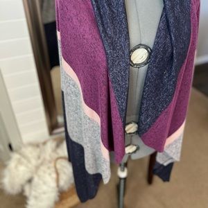 Bobeau draped cardigan, from Stitchfix, large, relaxed for works for medium too